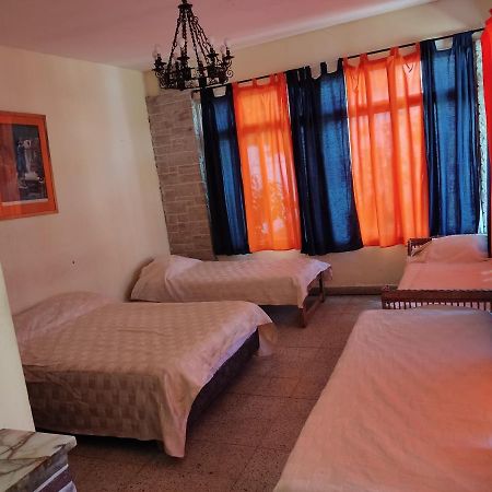 Olivos, Posada Y Habitaciones Буенос-Айрес Екстер'єр фото